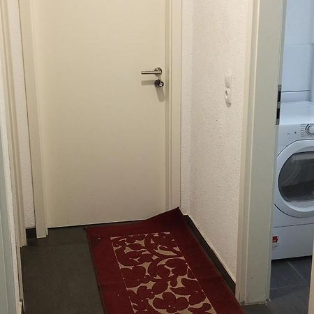 Gemuetliches Lisa Zimmer Mit Gemeinschaftskueche Heilbronn Zentrum Esterno foto
